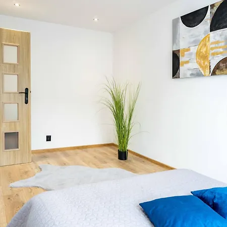 Apartament 2 Pokoje Sanok Jana Pawla Ii 41 Mieszkania 25 *