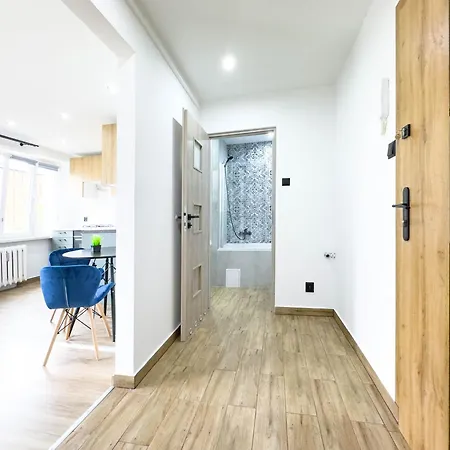 Lägenhet Apartament 2 Pokoje Sanok Jana Pawla Ii 41 Mieszkania 25 *